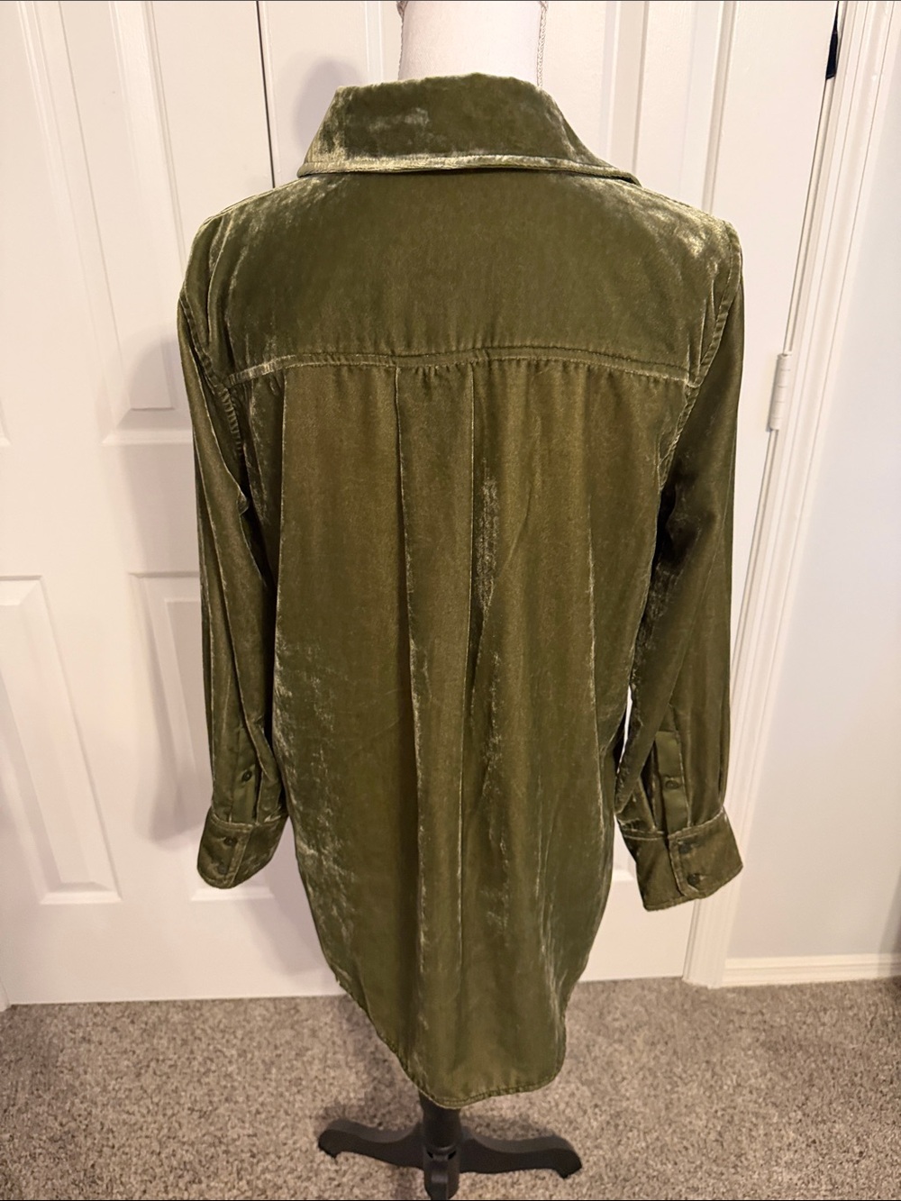 John Mark Olive Green Velvet Button-Down Shirt - Picture 2 of 2